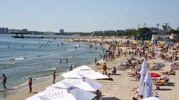 Cu câți bani pleacă românii în concediu în vara lui 2026. Suma pe care cei mai mulți sunt dispuși să o cheltuiască