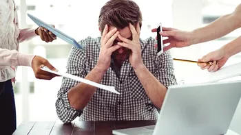 De ce simțim că trebuie să fim mereu ocupați. Capcana modernă care ne face să confundăm agitația cu valoarea personală