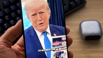 VIDEO | Trump spune că este numărul 1 pe TikTok și că miliarde de oameni îl urmăresc. Președintele Americii încă își caută validarea prin statistici inventate și „non-știri”