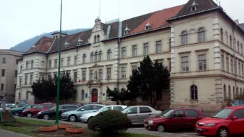 Facultatea din România unde s-a intrat cel mai greu. Nici la taxă nu s-a intrat fără media 9. Admiterea din 2026 a stabilit un record al concurenței