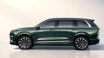 SUV-ul GM cu șase locuri, 260 km electrici și autonomie totală de 1.255 km costă în China cât o mașină mică