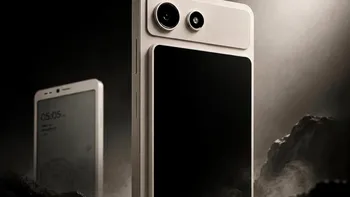 Hisense A10 schimbă regulile telefoanelor E Ink: ecranul color se desprinde când nu ai nevoie de el