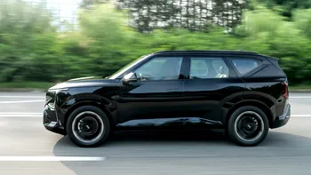 Kia EV5 primește tracțiune integrală și ediție Storm. SUV-ul electric de familie care atacă Europa cu dotări multe