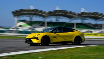 Lotus Emeya stabilește un nou record pe circuitul Sepang. Sedanul electric a fost cu peste 7 secunde mai rapid decât precedentul reper