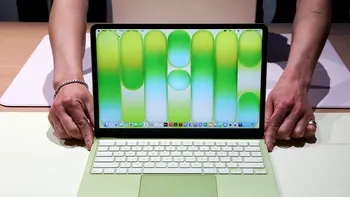 MacBook Neo 2 prinde contur. Laptopul accesibil de la Apple ar putea primi procesorul A19 Pro și funcții AI mai avansate