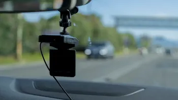 Poți monta camere video pe mașină? Când imaginile pot fi folosite ca probă și când riști probleme