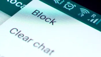 Cum blochezi pe cineva pe WhatsApp fără să-și dea seama imediat. Metoda simplă pe care o poți folosi