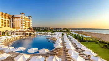 Vacanță de peste 2.000 de euro în Bulgaria, transformată într-o dezamăgire. Ce a găsit un român la resort