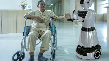 AI-ul intră în spital și asistentele pleacă acasă. Concedieri controversate