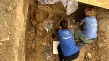 Mormântul prințului războinic, descoperit în Italia: carul, coiful și obiectele care rescriu povestea unei civilizații misterioase