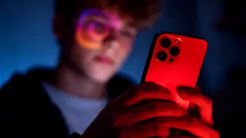 Părinții vor primi noi alerte de la Instagram. Meta schimbă regulile pentru conturile adolescenților