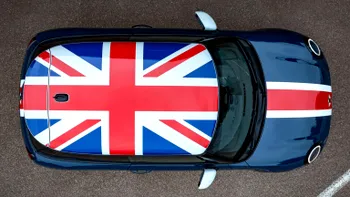 Mini răspunde edițiilor patriotice americane cu un Cooper britanic până la ultimul detaliu