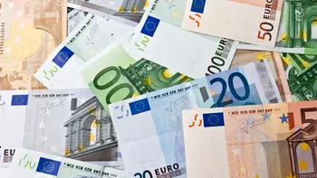 Bancnotele euro vor avea un nou design după 24 de ani. Cum ar putea arăta şi ce personalităţi ar urma să fie pe noii bani