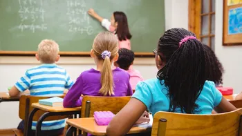 Șoferul unui demnitar ar putea câștiga mai mult decât un profesor debutant. Inechitățile din noua lege a salarizării