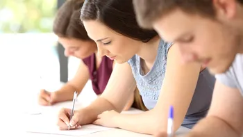Video. Rezolvarea subiectelor la Matematică Bacalaureat 2026. Ce ar fi trebuit elevii să scrie pe foaia de examen