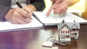 Ce drepturi mai are persoana care donează un apartament. Situațiile în care donația poate fi anulată