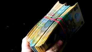 Câți bani poți plăti în numerar la magazin în 2026. Plafoanele pe care mulți români nu le cunosc