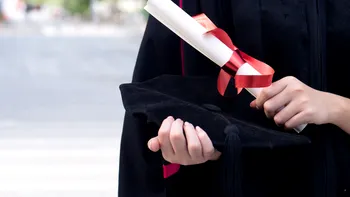 Facultatea ai cărei absolvenți își găsesc tot mai greu un loc de muncă. Domeniul considerat odinioară foarte profitabil trece printr-o criză
