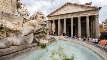 Italia impune noi taxe pentru turiști. Cât costă să vezi Panteonul, Fontana di Trevi și Veneția