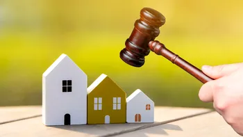 Unul dintre frați a renovat casa părinților. Primește o parte mai mare din moștenire? Ce spune legea