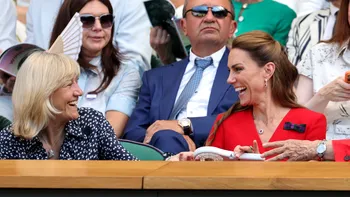 Motivul pentru care Simona Halep a stat atât de aproape de Kate Middleton la Wimbledon. Regula specială a Lojei Regale