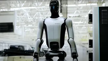 VIDEO | China vinde roboți umanoizi pentru uz personal. Noii „prieteni” cu AI pot costa cât un apartament în București