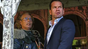 „Ultimul viking”, filmul cu Mads Mikkelsen care te face să râzi, să plângi și să râzi din nou. O comedie neagră atipică, excelentă REVIEW