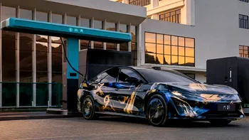 BYD a instalat 10.000 de încărcătoare de 1.500 kW în câteva luni. Europa urmează cu 3.000 de stații