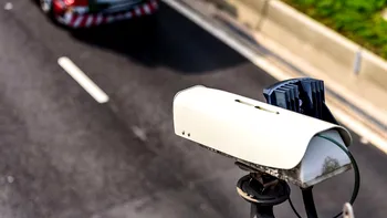 Camerele inteligente trimit amenzi automat. Abaterile pe care le pot detecta fără să te oprească poliția