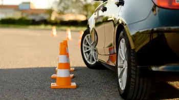 Controverse după propunerea de revenire a probei în poligon la examenul auto. Titi Aur: „Legea nu va produce niciun efect”
