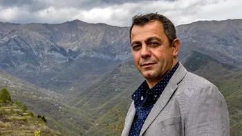 Povestea primarului care a renunțat la salariu timp de opt ani. A lăsat aproximativ 160.000 de euro comunității