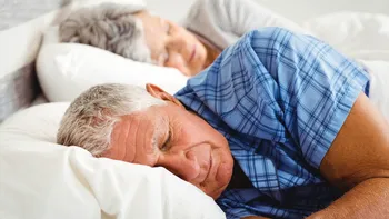 Somnul profund ar putea proteja creierul de Alzheimer. Ce au descoperit cercetătorii