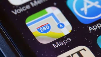 Apple Maps începe să afișeze reclame pe iPhone. Unde le vei vedea și cum arată