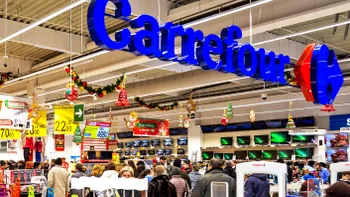 Carrefour sancționează șoferii de mașini electrice - interdicția aplicată autoturismelor verzi în parcarea hypermarketurilor din Belgia