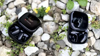 Muzică, muncă și apeluri cu aceeași pereche de căști: ce aduc nou soundcore Liberty 5 Pro și Liberty 5 Pro Max