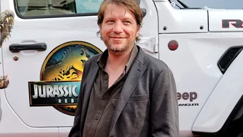 Jurassic World intră din nou în haos. Regizorul Gareth Edwards abandonează continuarea Rebirth, deși marile vedete se întorc