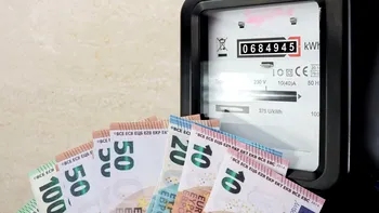 Aparatul din casă care consumă mult chiar dacă îl folosești doar câteva minute. Cât se adună într-o lună