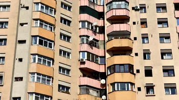 Etajul la care stai îți poate mări factura la curent. Unde se consumă cel mai mult în perioadele de caniculă