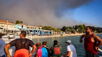 Românii evacuați din Halkidiki pot primi cazare temporară. Cum se solicită ajutorul pus la dispoziție de autoritățile elene