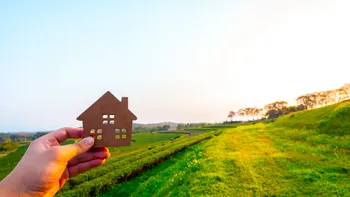 Ai cumpărat un teren pentru casă? Actele pe care trebuie să le verifici înainte să începi construcția