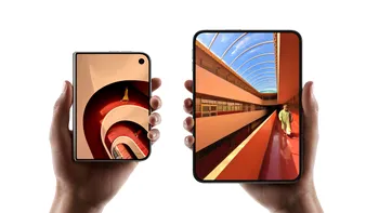 iPhone Duo, primul telefonul pliabil de la Apple, a fost lansat oficial. Cât de special este gadgetul de mii de euro
