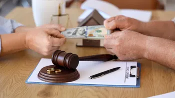 Bani de la fostul soț și după divorț. Când poate fi acordată pensia de întreținere