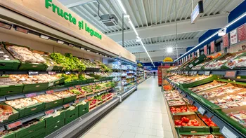 Grăbește-te duminica aceasta la Lidl! Ziua în care toată categoria de fructe intră la reducere