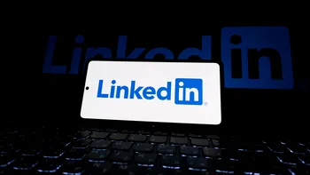 O ofertă de job pe LinkedIn poate ascunde un atac: hackerii trimit teste false programatorilor