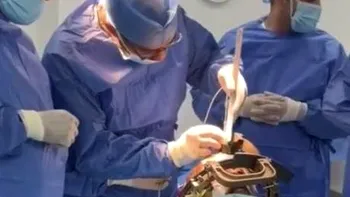 Operație spectaculoasă pentru Parkinson: pacientul era treaz când medicii i-au oprit tremurul