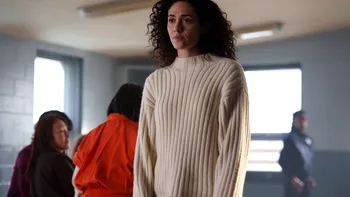 „Furious” începe ca un thriller cu un criminal în serie și devine ceva mult mai întunecat. Emmy Rossum și Lola Petticrew sunt excelente pe Disney+ REVIEW