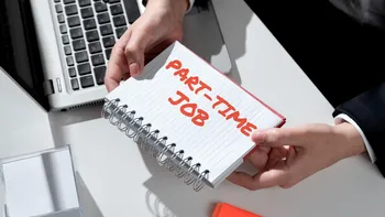 Unde poți găsi un job part-time în 2026. Domeniile care fac cele mai multe angajări şi cât se câştigă