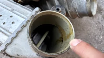 Ulei acumulat în intercooler: cât este normal și când indică o problemă a turbinei