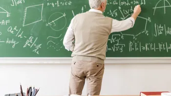 Prima de pensionare a profesorilor, în așteptarea unui răspuns. Ce se întâmplă cu plata celor două salarii de bază