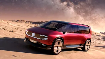 Renault readuce la viață mașina de familie care a făcut istorie în Europa. Noul E-Space electric renunță la moda SUV-urilor